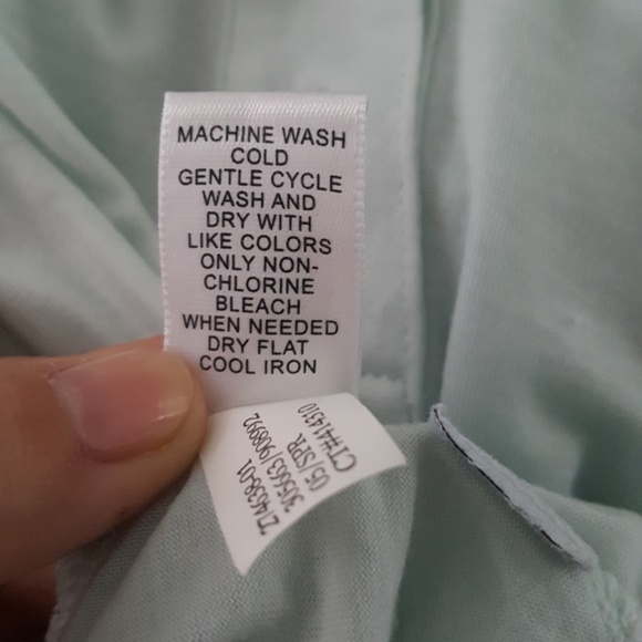 Banana Republic | Baby Blue Top - Picture 6 of 6